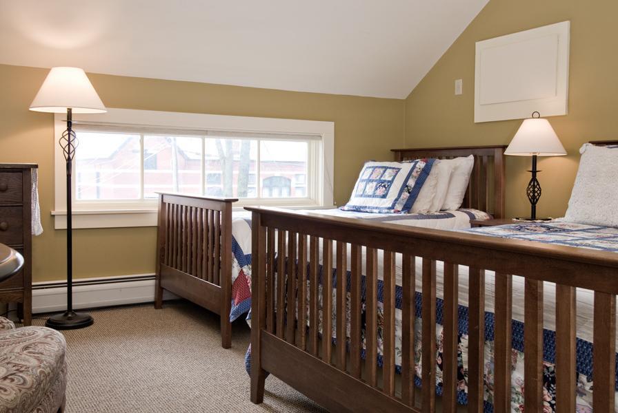 Inn On The Green Middlebury Room photo